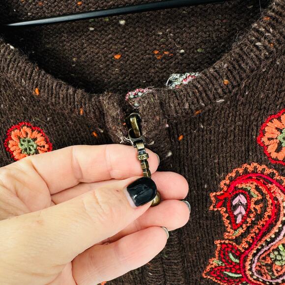 Vintage Croft & Barrow Embroidered Paisley Zip Cardigan Brown Sweater Size XL - Picture 8 of 10